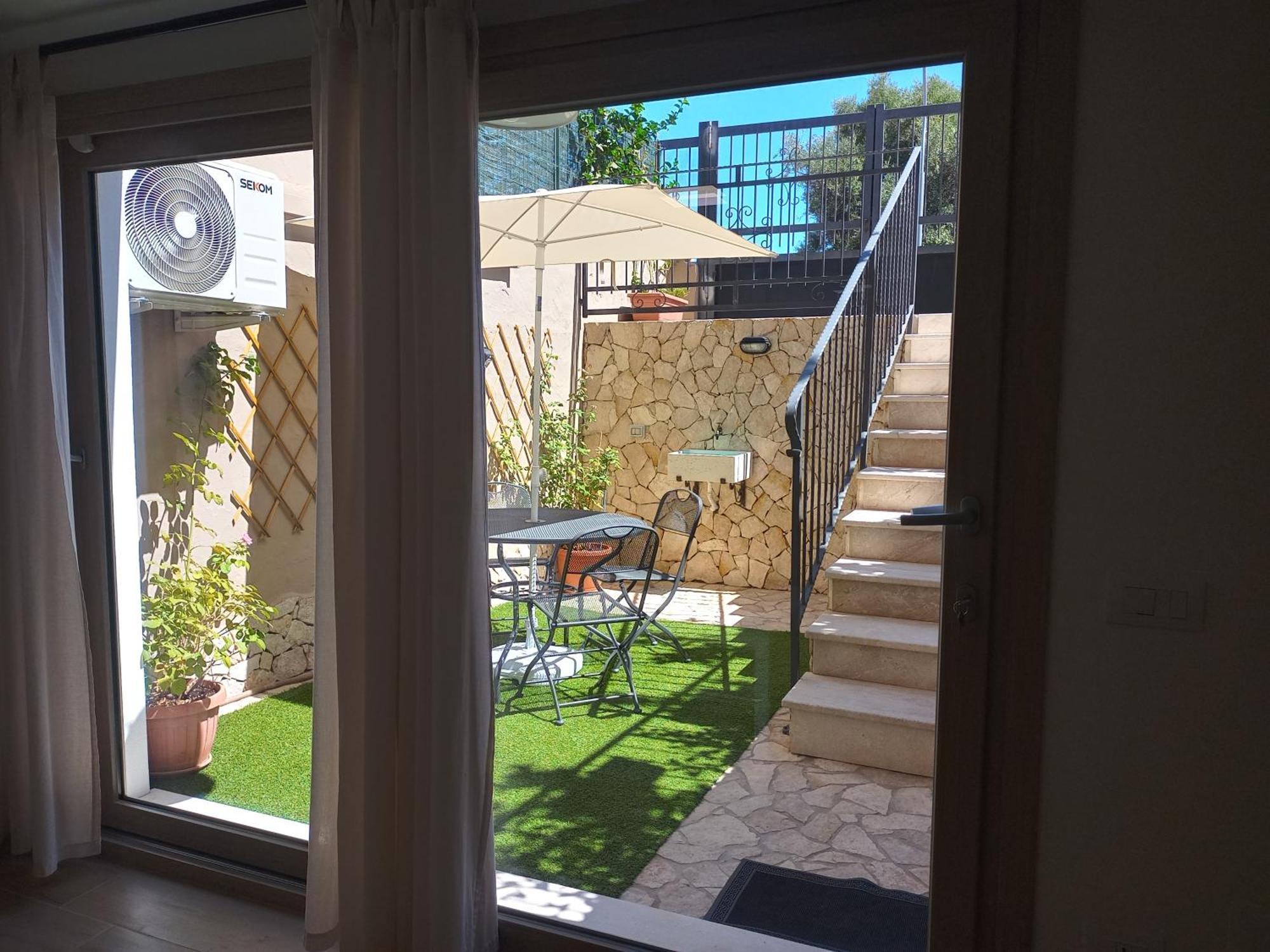 Vacanze Nella Casetta Pula Exterior foto