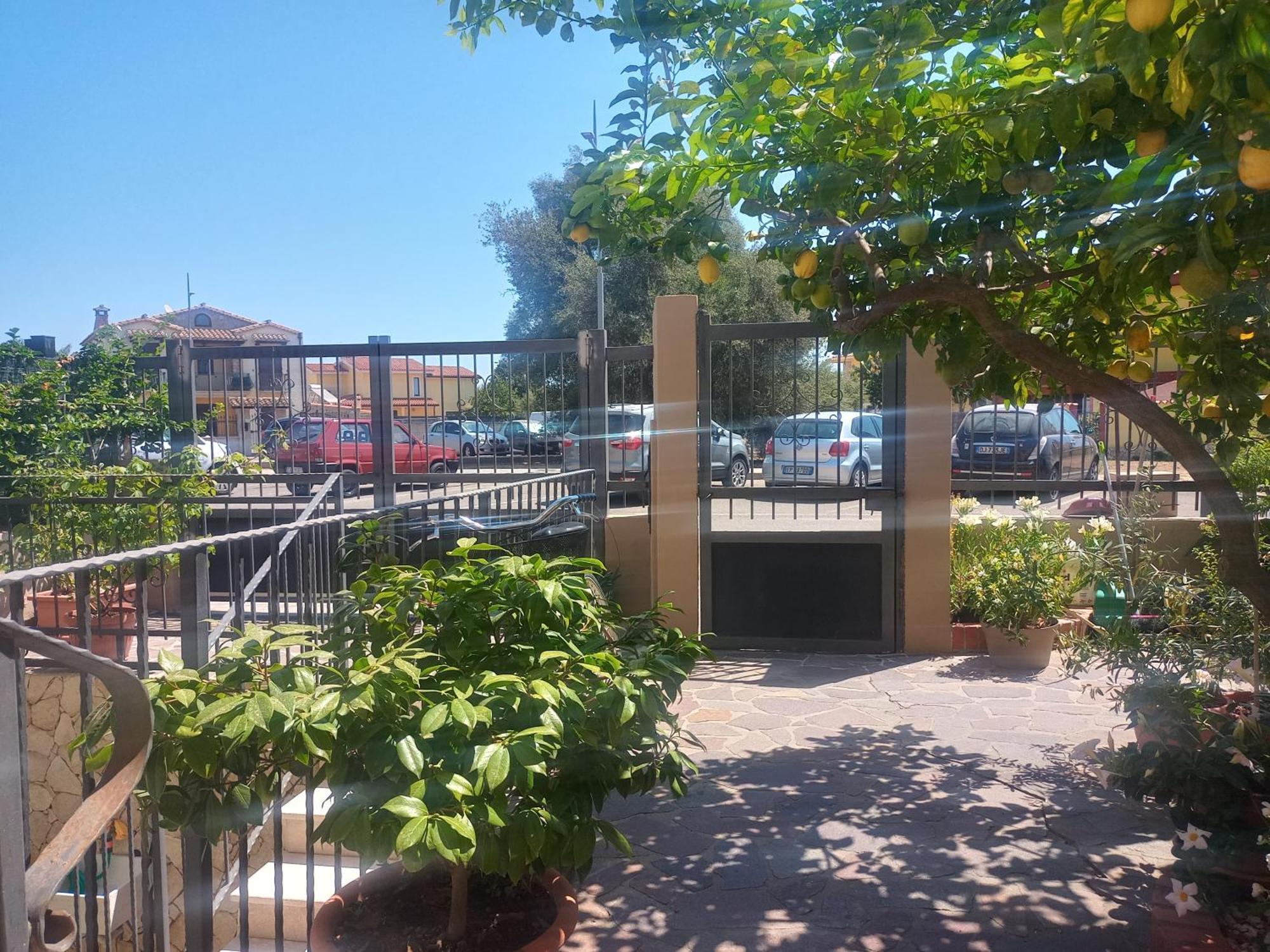 Vacanze Nella Casetta Pula Exterior foto